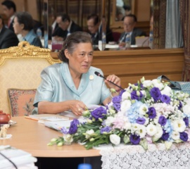 ประชุมสภาฯ_๑๘๐๙๑๘_0050