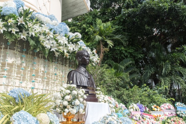 วันมหิดล 2562_๑๙๐๙๒๕_0005 วางพวงมาลาเนื่องในวันมหิดล