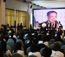 Just Say Yes 161062_๑๙๑๐๑๘_0018