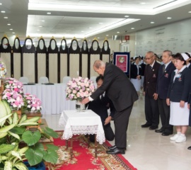 ลงนามพรกรมสมเด็จพ_๑๙๑๐๑๘_0009