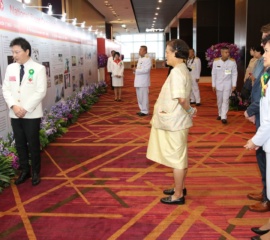 ทรงเปิดการประชุมวิชาการงานบริการโลหิตระดับนานาชาติ ครั้งที่ 30