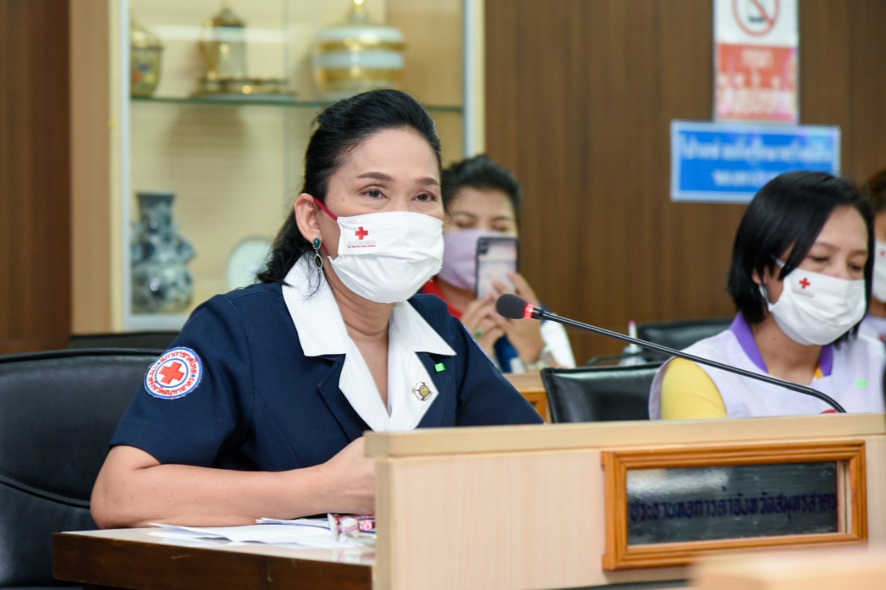 ช่วยแรงงานต่างด้าว