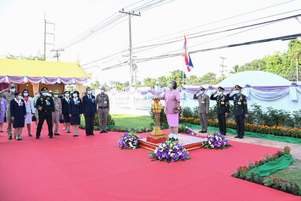 เสด็จฯ เปิดอาคารภาคบริการโลหิตที่ 5