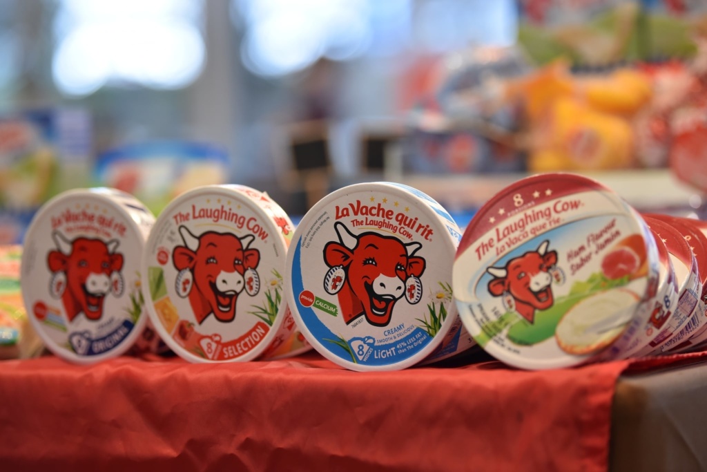 งานออกร้านคณะภริยาทูต ครั้งที่ 54