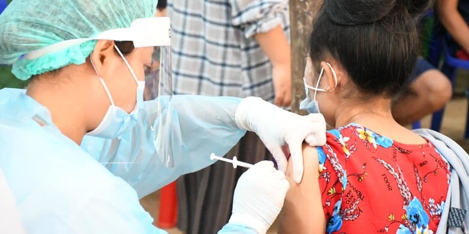 273546512_1938578466350024_2233512872263340451_n ดวัคซีนโควิด-19 แก่ผู้หนีภัยการสู้รบ