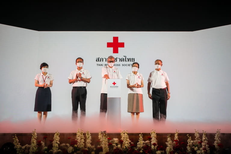 สภากาชาดไทยเปิดตัวตราสัญลักษณ์สภากาชาดไทยรูปแบบใหม่