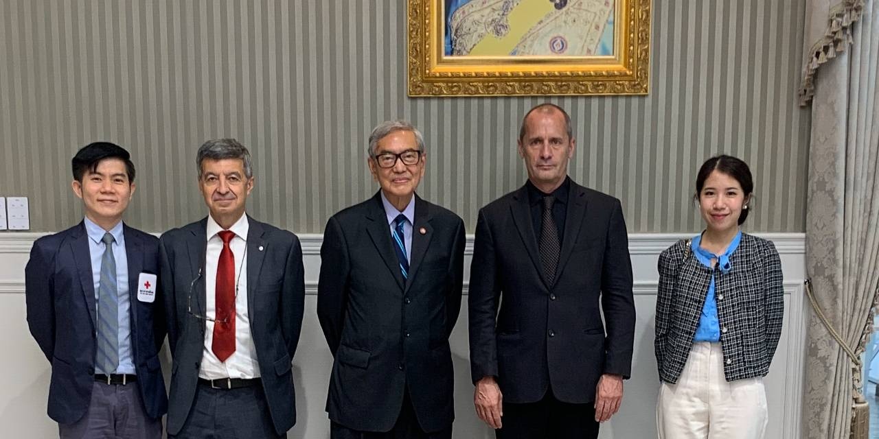 736068 ผู้อำนวยการคณะกรรมการกาชาดระหว่างประเทศเข้าเยี่ยมคารวะเลขาธิการสภากาชาดไทย