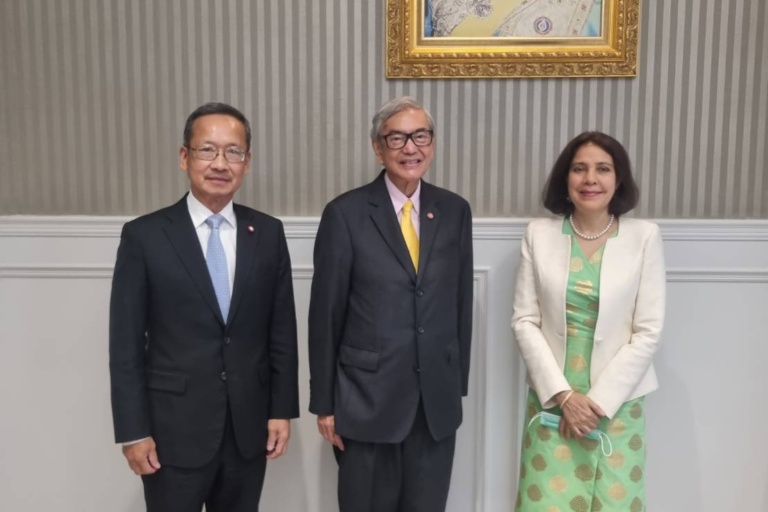 เอกอัครราชทูตแห่งสหพันธรัฐรัสเซียประจำประเทศไทยเยี่ยมคารวะเลขาธิการสภากาชาดไทย