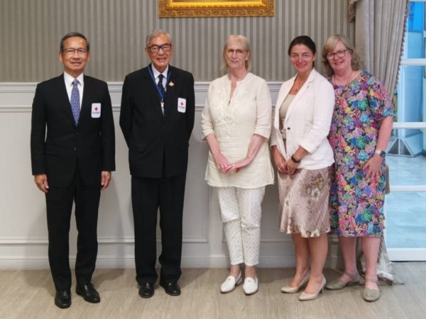 สมาชิกคณะกรรมาธิการบริหาร IFRC เข้าเยี่ยมคารวะเลขาธิการสภากาชาดไทย