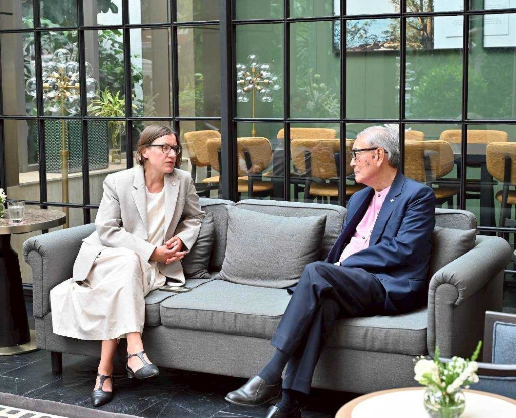 รูปภาพประกอบข่าวสภากาชาดไทยมอบเงินช่วยเหลือผู้ประสบภัยแผ่นดินไหวในเมียนมา ผ่าน ICRC_1