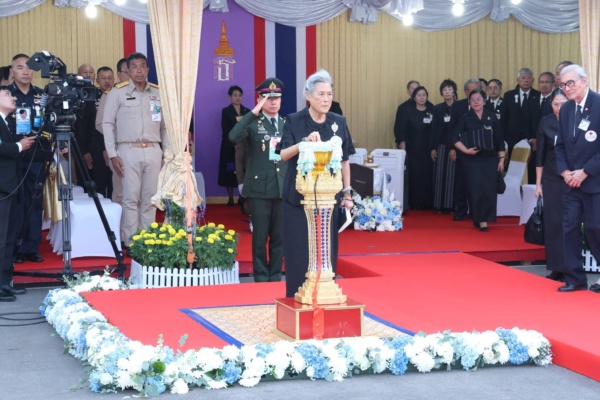 1-599178869 รูปภาพ สมเด็จพระกนิษฐาธิราชเจ้า กรมสมเด็จพระเทพรัตนราชสุดาฯ สยามบรมราชกุมารี อุปนายิกาผู้อํานวยการสภากาชาดไทย เสด็จฯ ไปทรงเปิดงานกาชาดประจําปี 2568