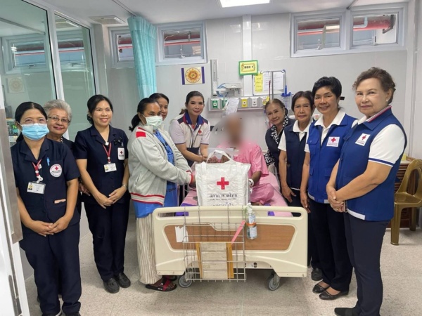 รูปภาพ เจ้าหน้าที่เข้าเยี่ยมเยียวยาจิตใจกำลังพลที่ได้บาดเจ็บจากเหตุความไม่สงบ ชายแดนไทย-กัมพูชา